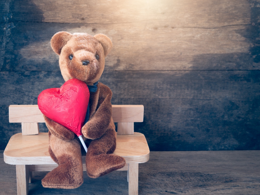 Мягкая игрушка медведь с сердцем