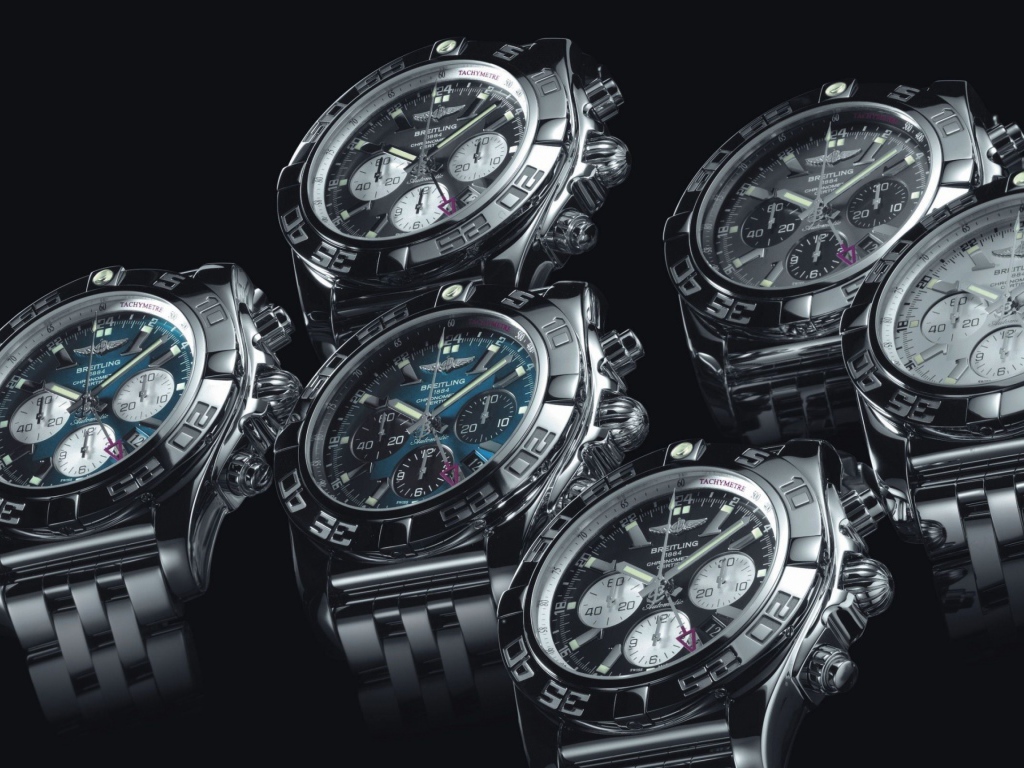 Стильные мужские часы Breitling на черном фоне