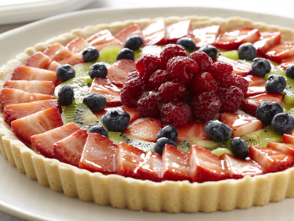 Вкусный сладкий аппетитный пирог с ягодами 