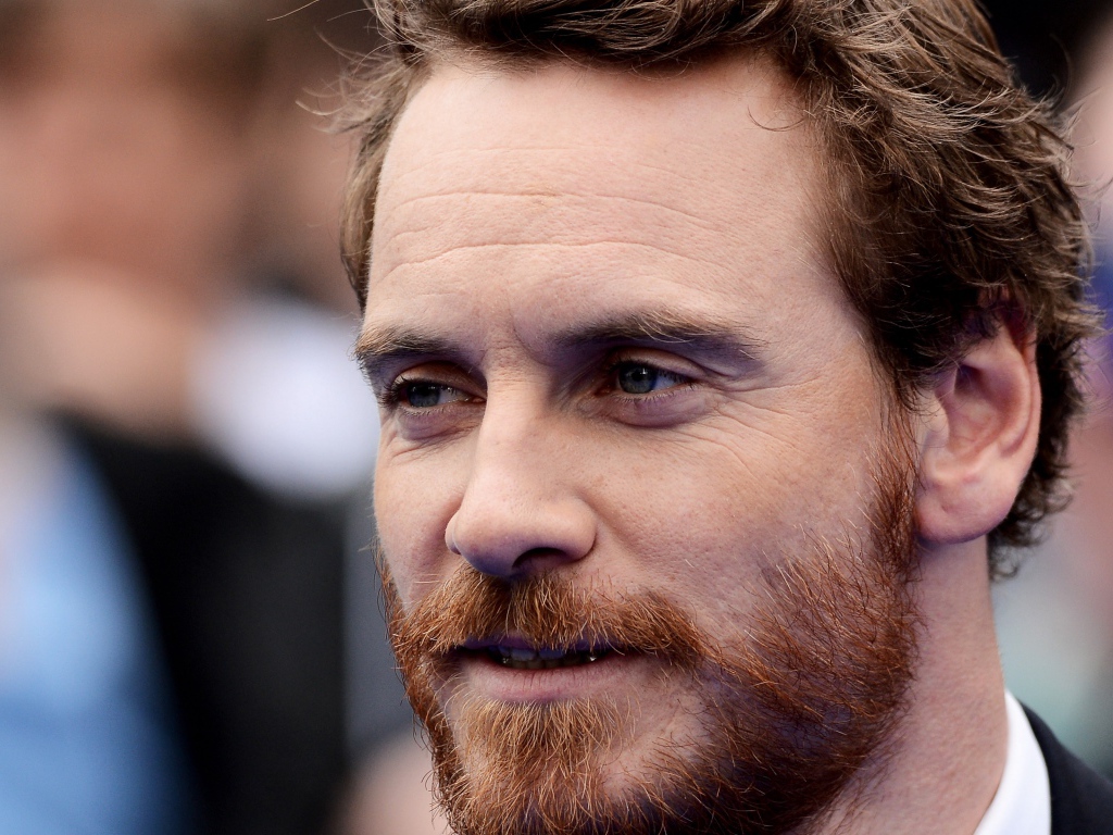 Актер Майкл Фассбендер с бородой