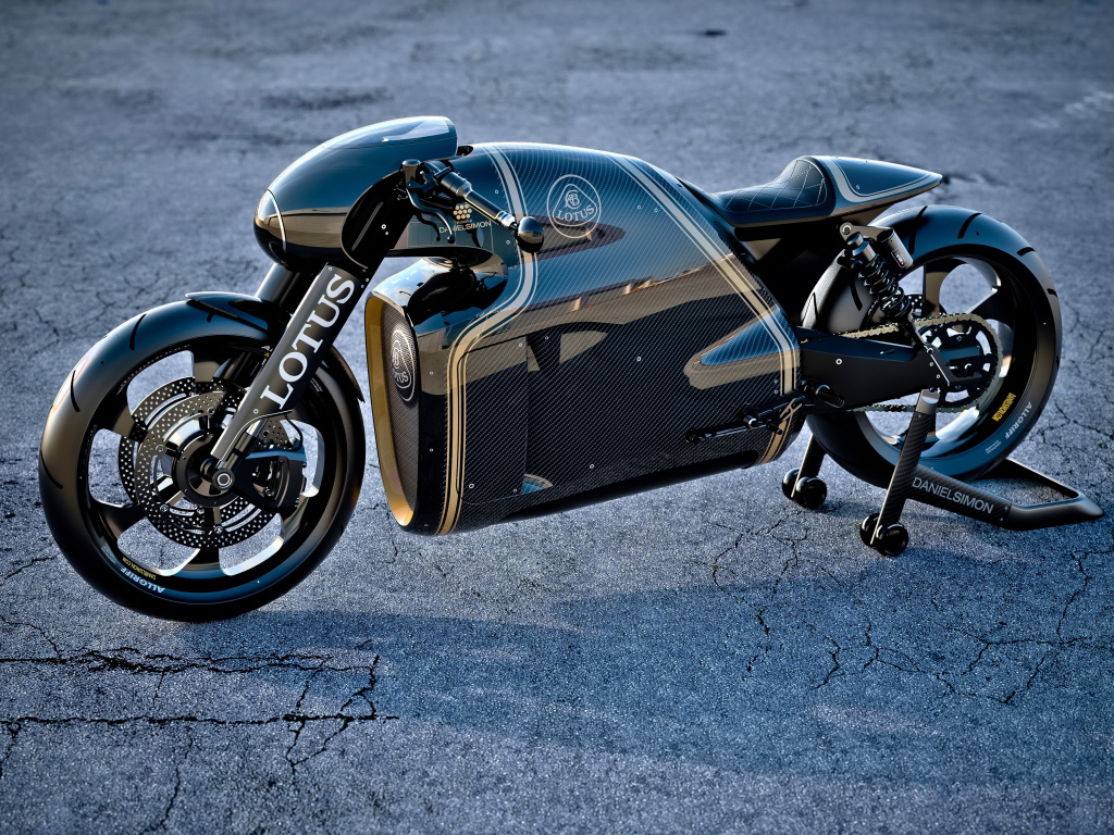 Черный мотоцикл Lotus C-01 на асфальте