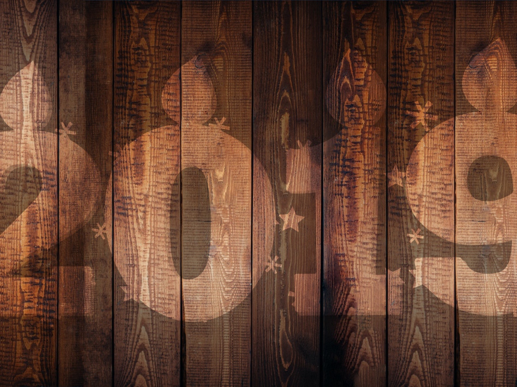 С Новым 2019 годом, цифры на деревянном фоне