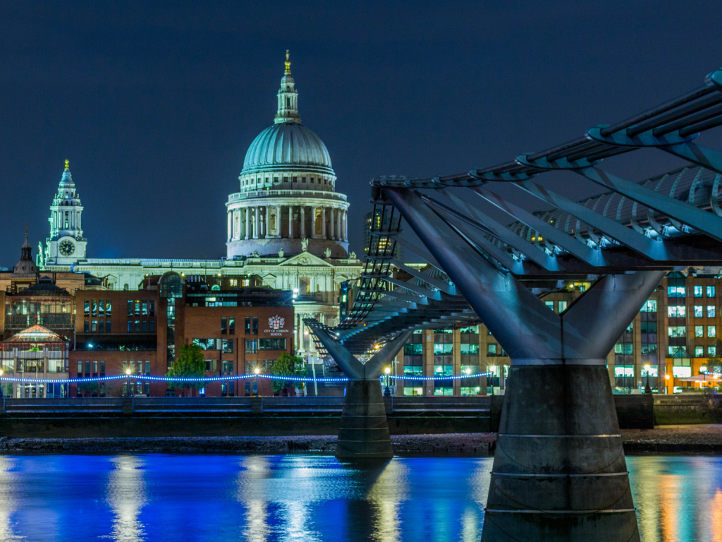 Собор Святого Павла у реки, Лондон. Англия