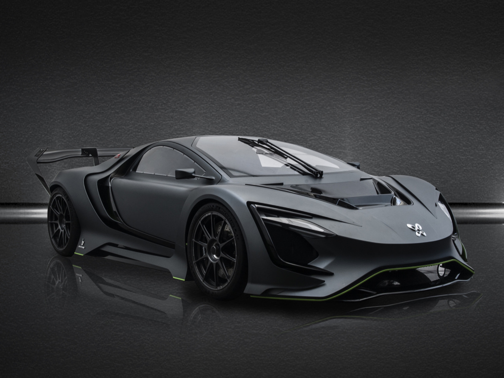 Серебристый быстрый автомобиль Dianche Bertone BSS GT One на сером фоне