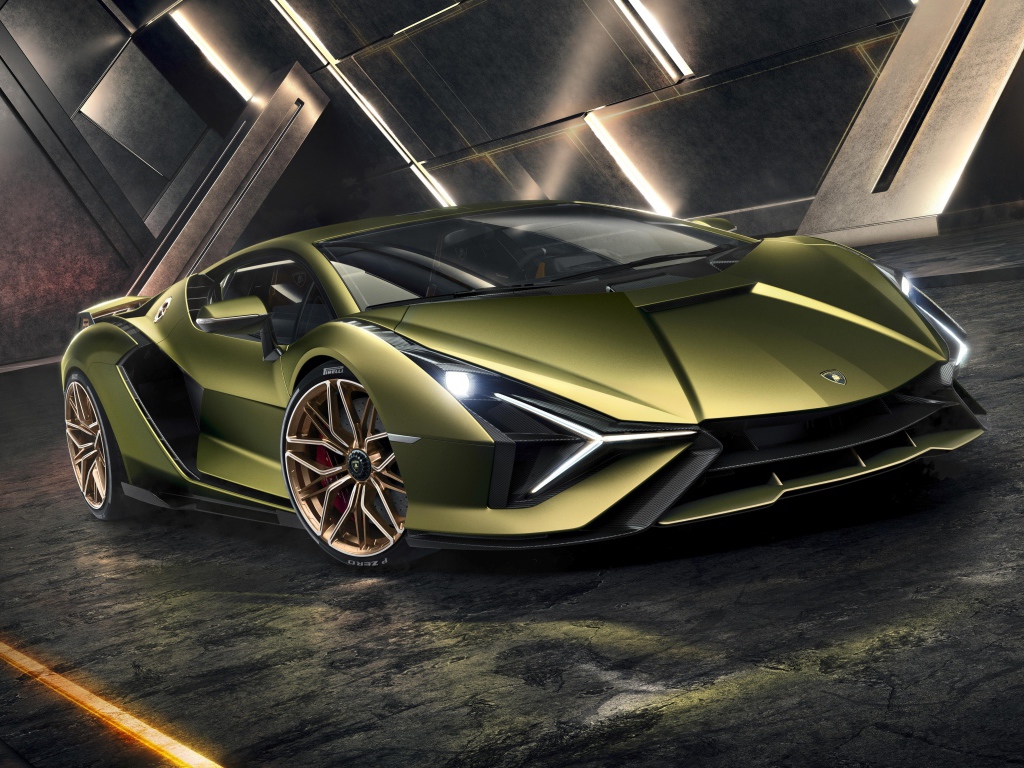 Спортивный автомобиль Lamborghini Sian 2019 года