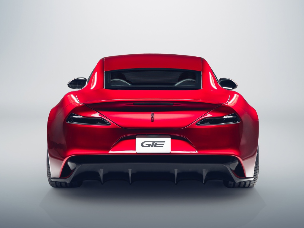 Автомобиль Drako GTE 2, 2020 года вид сзади