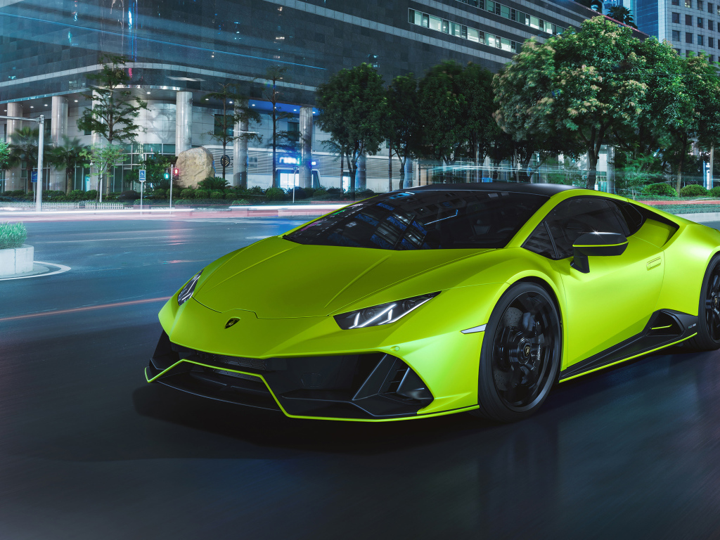 Автомобиль Lamborghini Huracán EVO 2021 года в городе