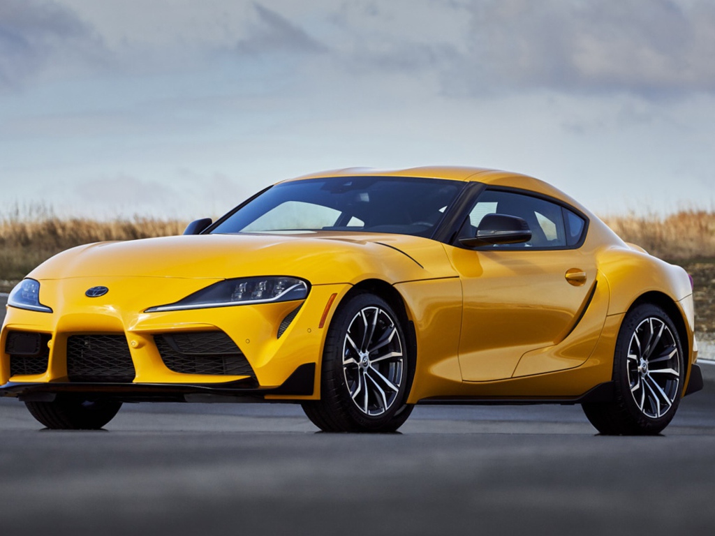 Спортивный автомобиль Toyota GR Supra, 2020 года 