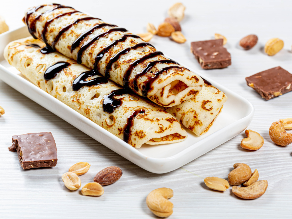 Pancakes with chocolate and nuts for the holiday Maslenitsa 2020