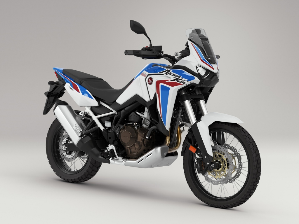 Мотоцикл Honda CRF 1000 D AFRICA TWIN, 2020 года на сером фоне