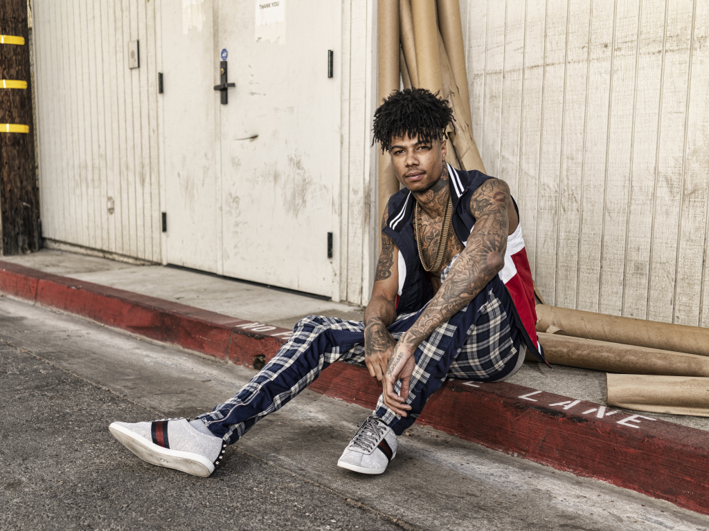 Американский рэпер Blueface  с татуировками на теле