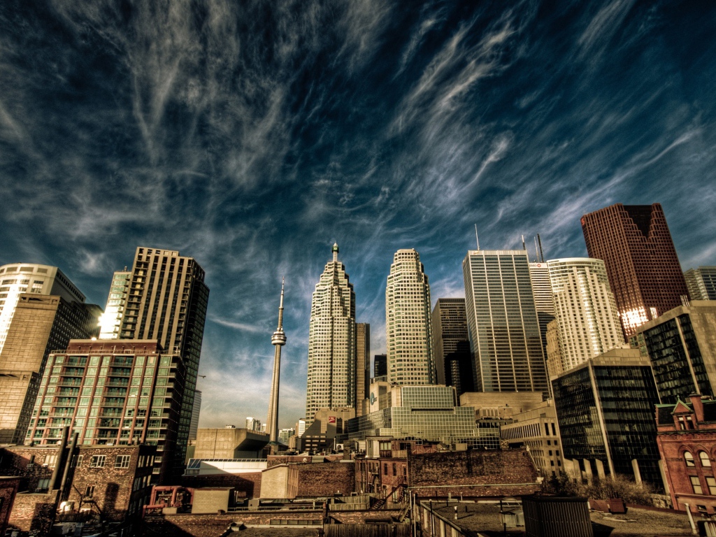 Небоскребы Торонто под красивым небом, Канада