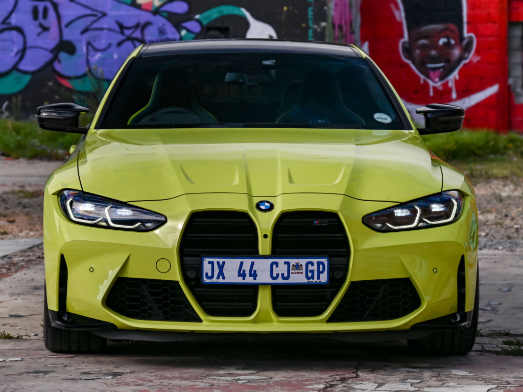 Автомобиль BMW M4 Competition 2021 года