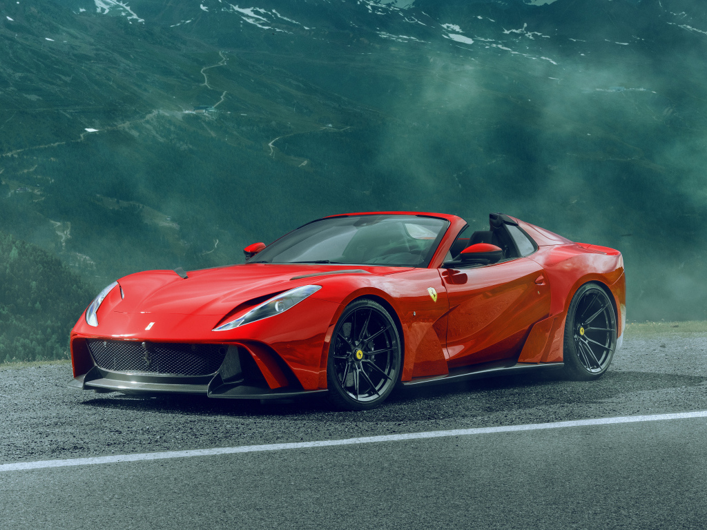 Красный Novitec Ferrari 812 GTS N-Largo 2021 года на дороге