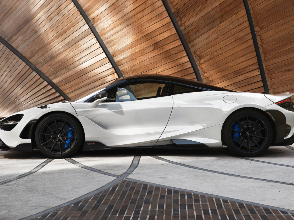 2021 McLaren 765LT white car side view