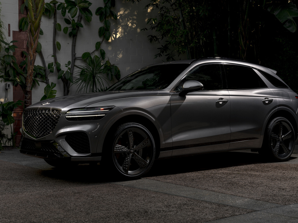 Стильный автомобиль  Genesis GV70 3.5T AWD, 2022 года