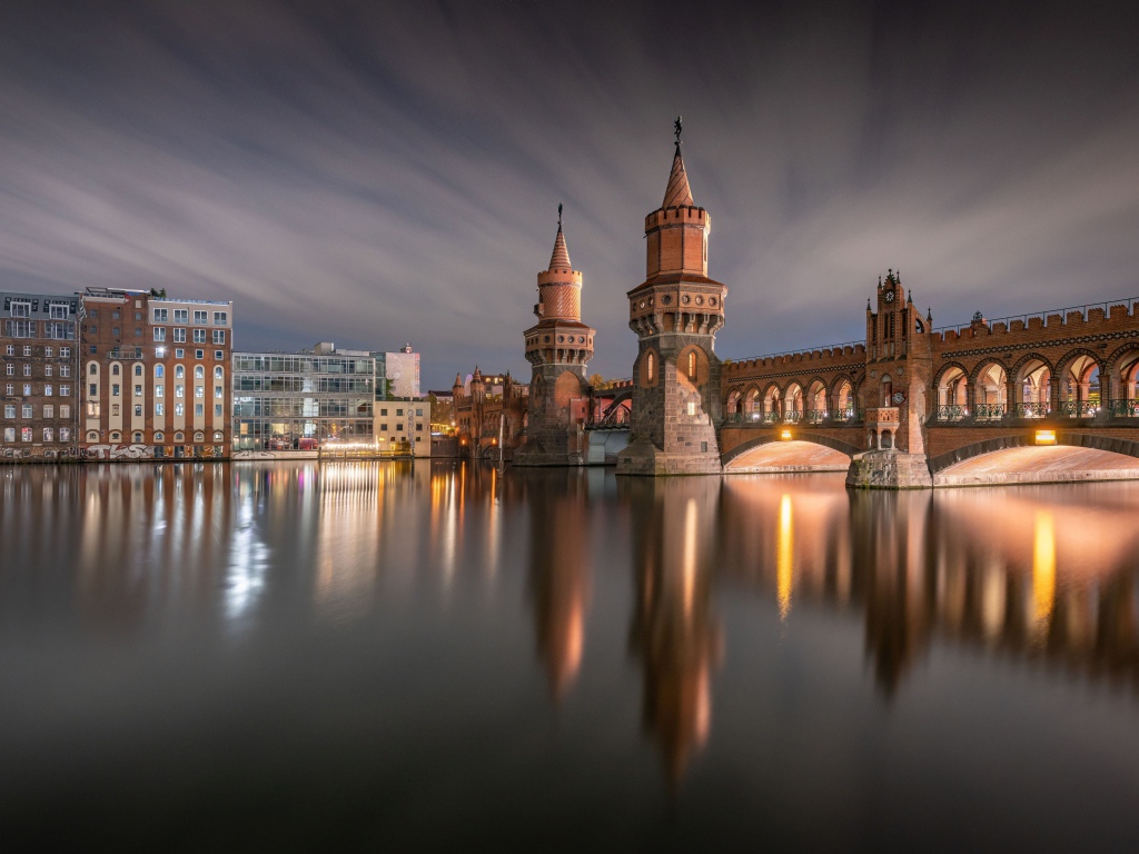 Старинный мост Обербаумбрюкке через мост, Германия