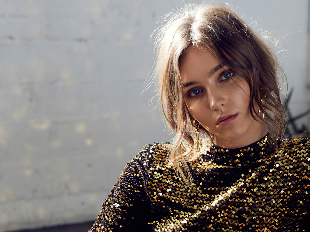 Американская актриса и модель Рэйчел Ли Кук