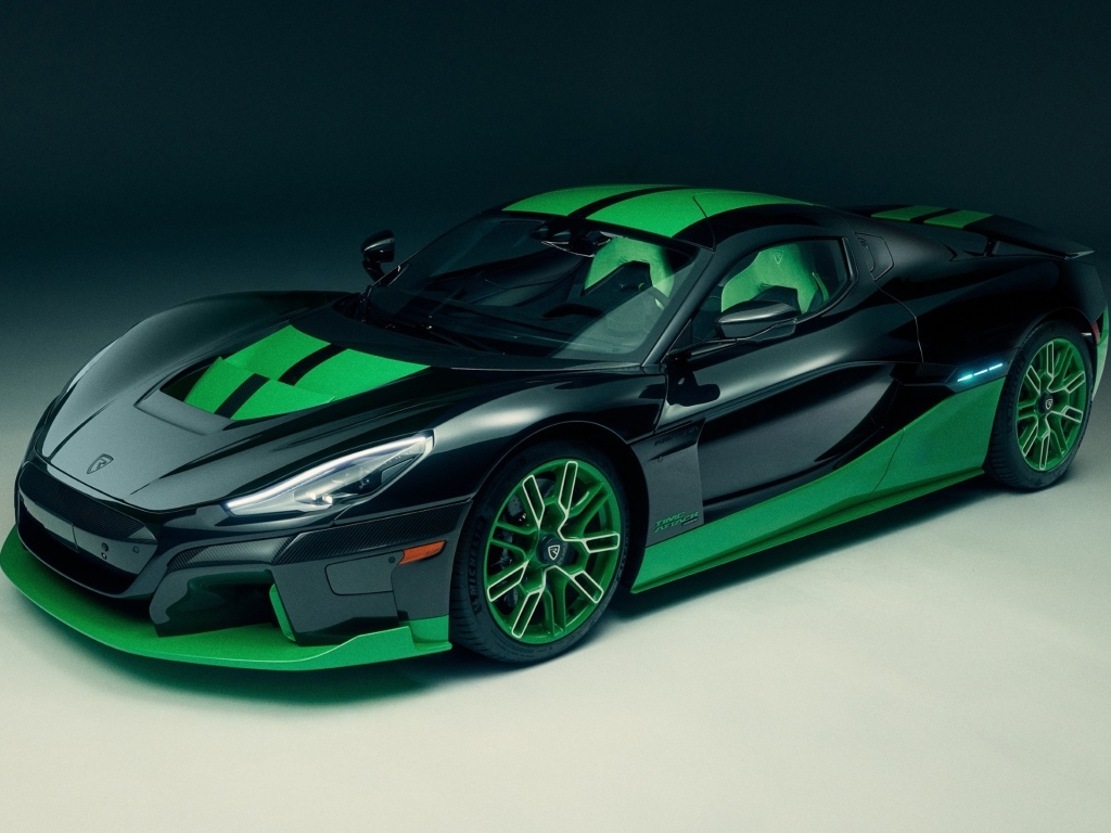 Быстрый автомобиль Rimac Nevera Time Attack 2023 года