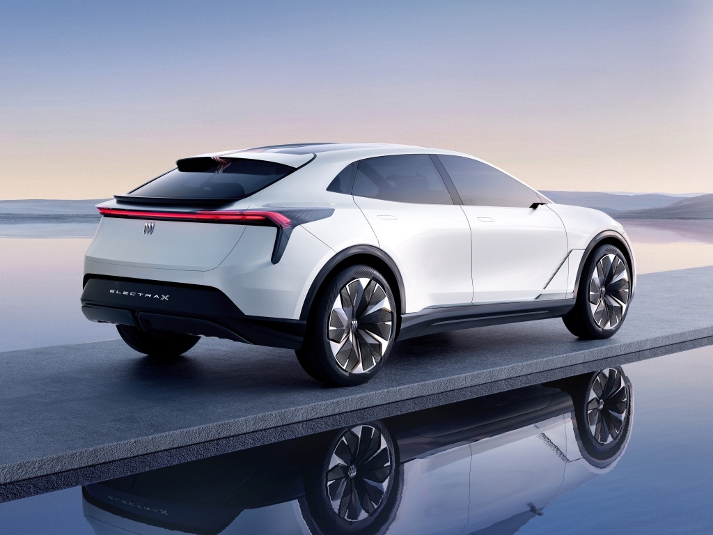 Белый внедорожник Buick Electra-X вид сзади