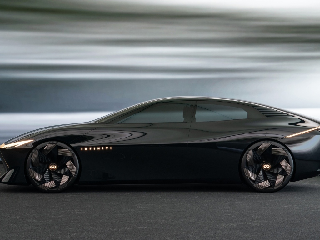 Вид сбоку на черный автомобиль Infiniti Vision Qe