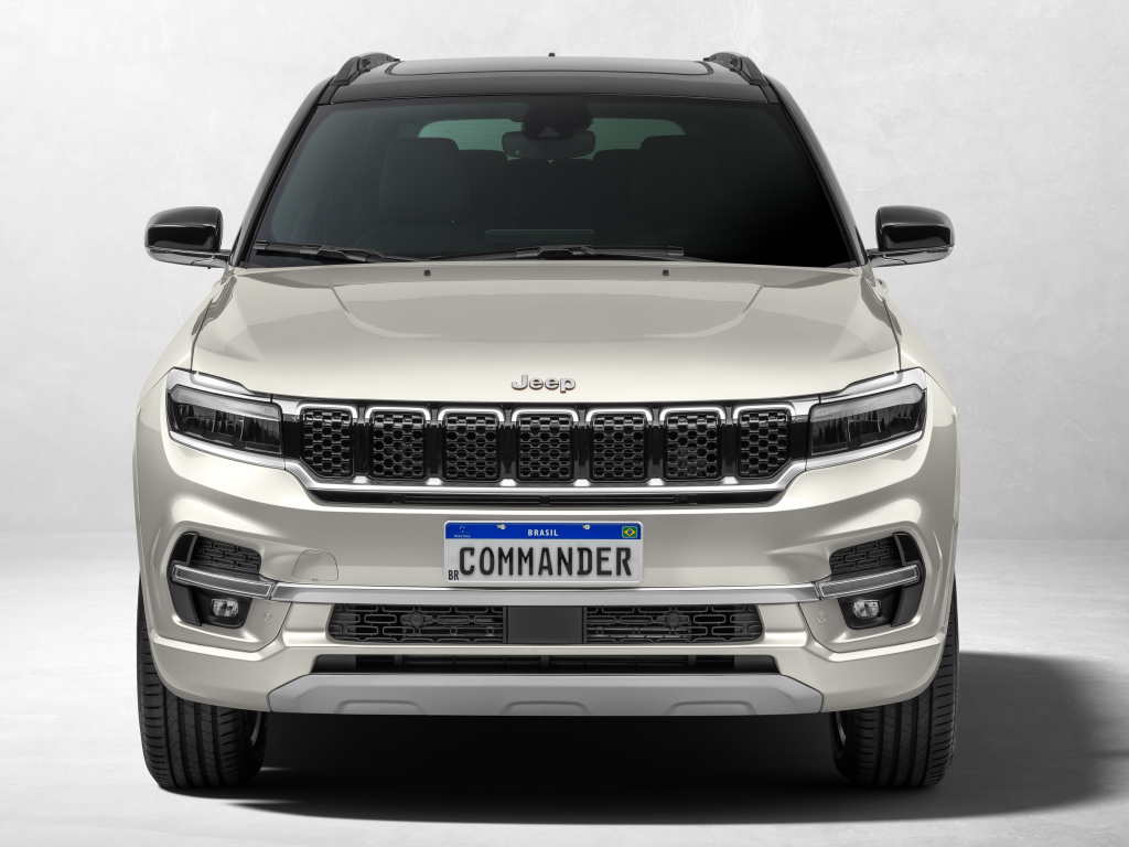 Внедорожник Jeep Commander Overland TD380 4x4, 2023 года вид спереди