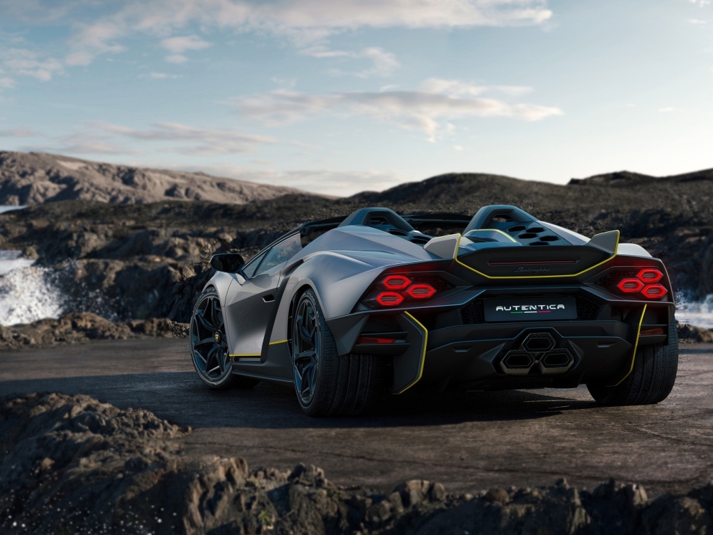 Автомобиль Lamborghini Autentica 2024 года вид сзади