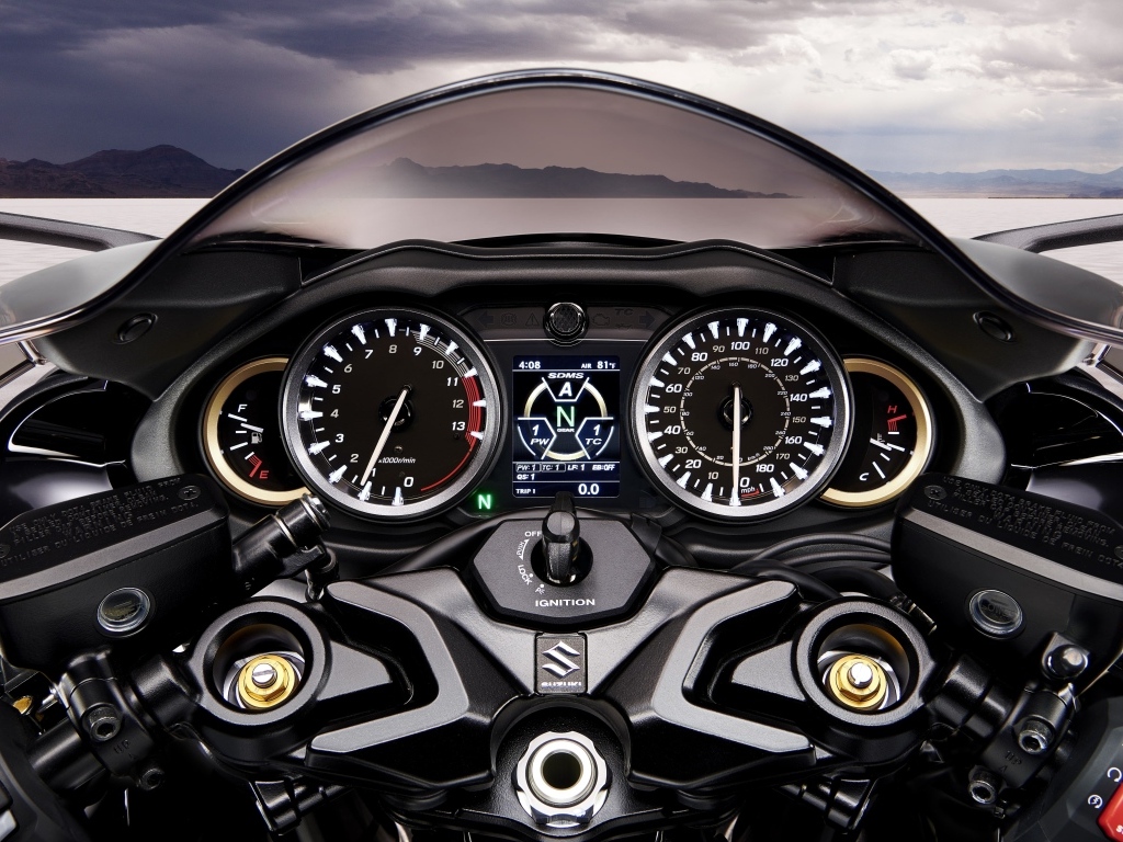 Приборная панель мотоцикла Suzuki Hayabusa