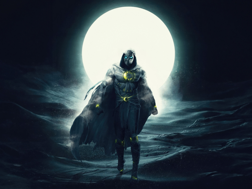 Супергерой Лунный рыцарь на фоне большой луны