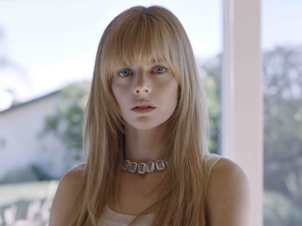 Милая австралийская актриса Самара Уивинг