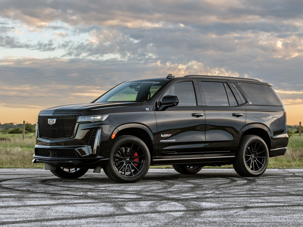 Черный внедорожник Hennessey Cadillac Escalade-V H850 2024 года