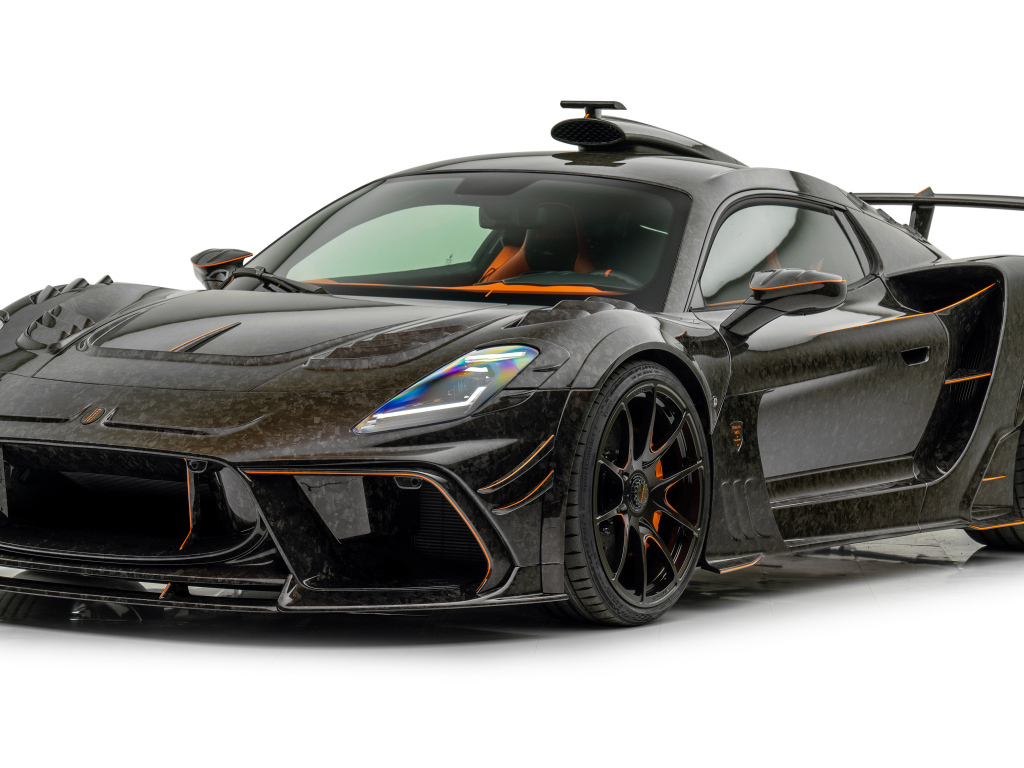 Черный автомобиль Mansory MCX Pergusa 2024 года