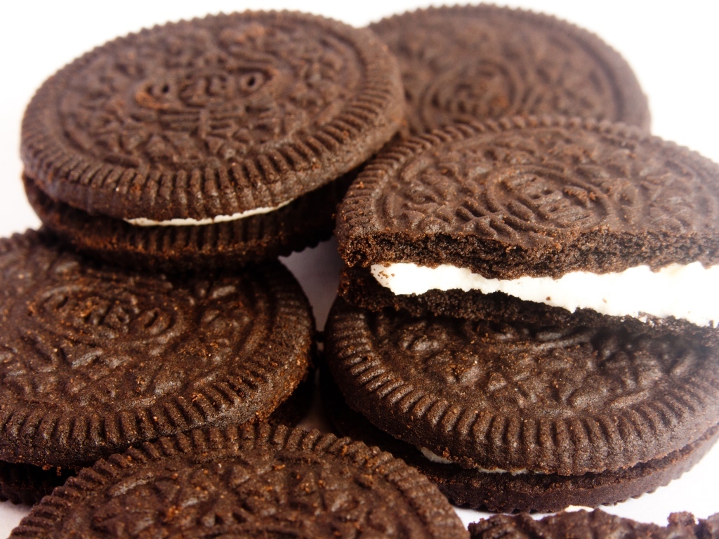 Шоколадное печенье орео крупным планом