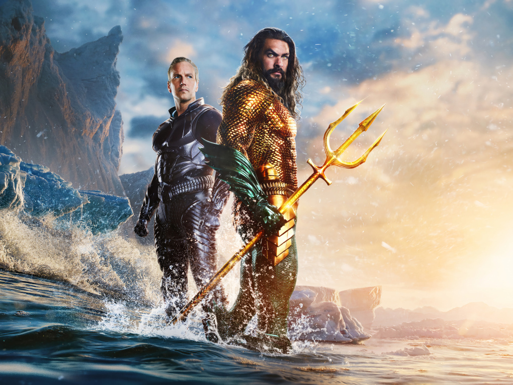 Два персонажа фильма Аквамен в воде