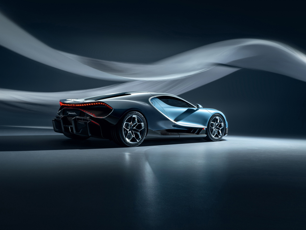 Презентация нового автомобиля Bugatti Tourbillon 2024 года