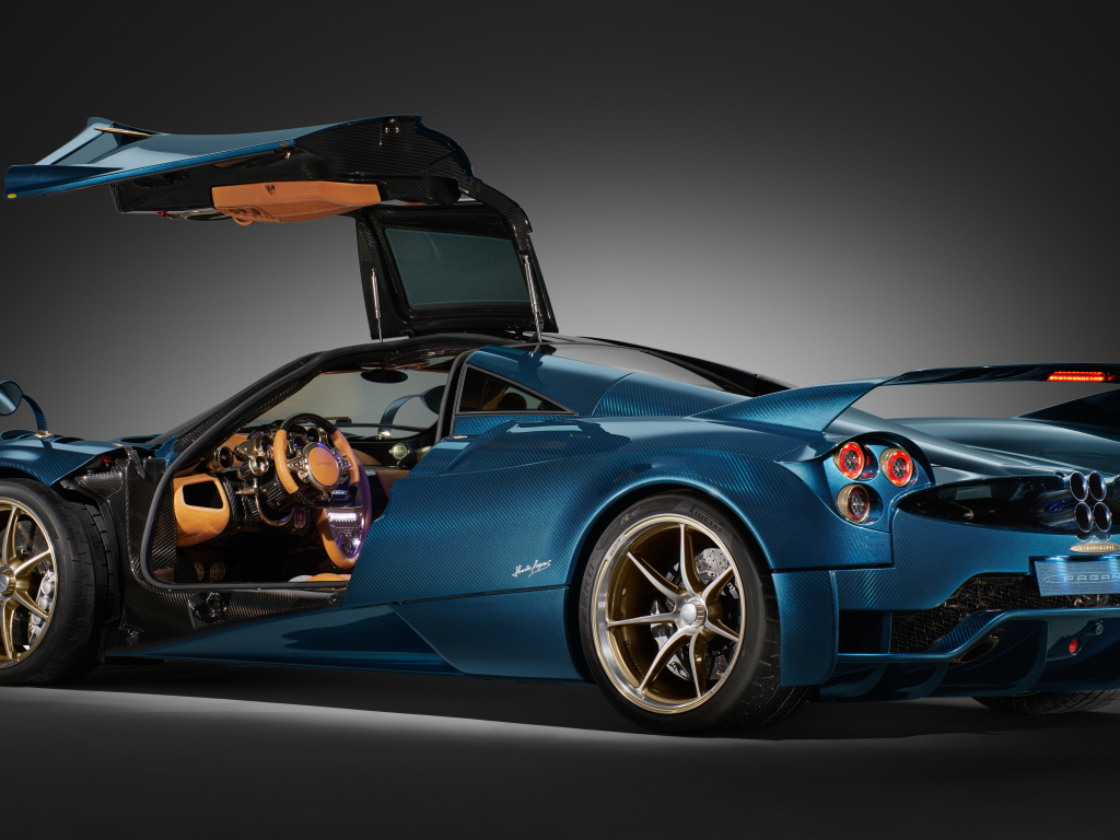 Вид сбоку на автомобиль Pagani Huayra Epitome 2024 года