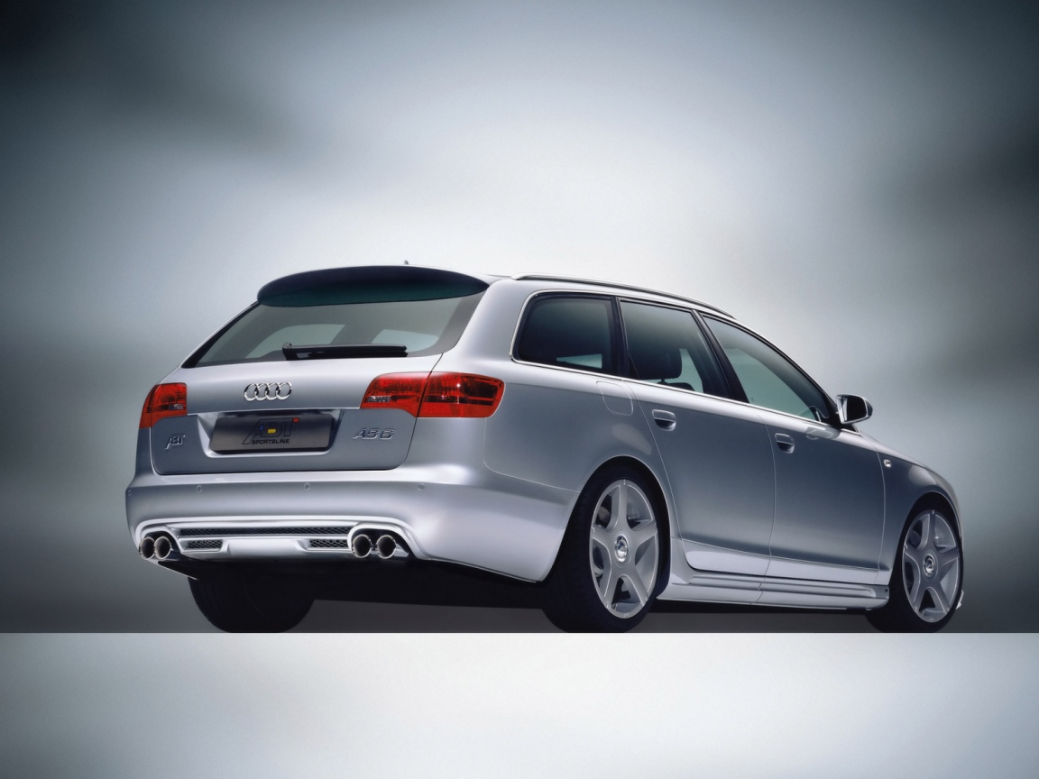 Машина Audi AS6
