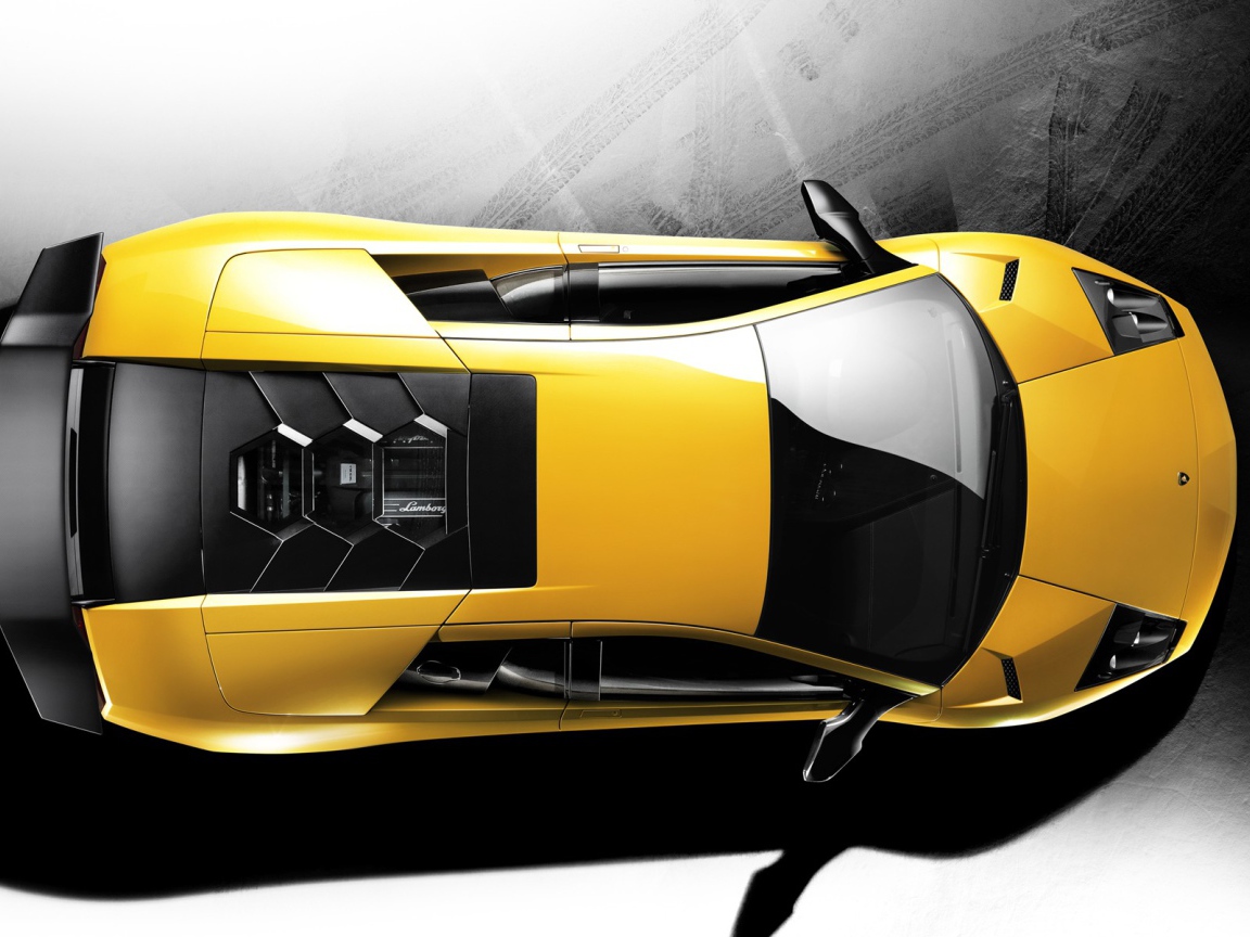 Феррари вид сверху