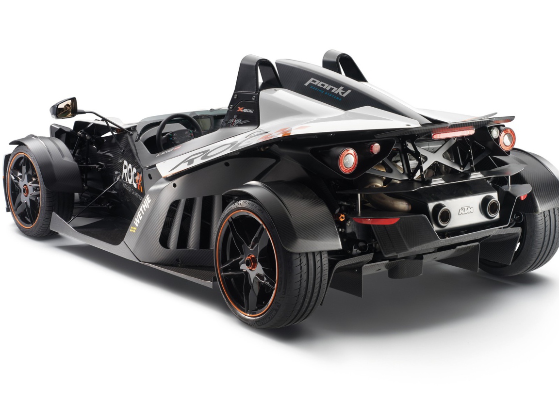 Быстрый спорткар