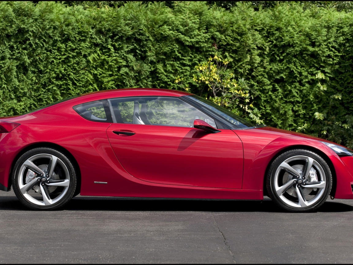 Красный авто