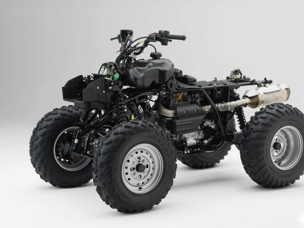 Внутри Хонда квадроцикл
