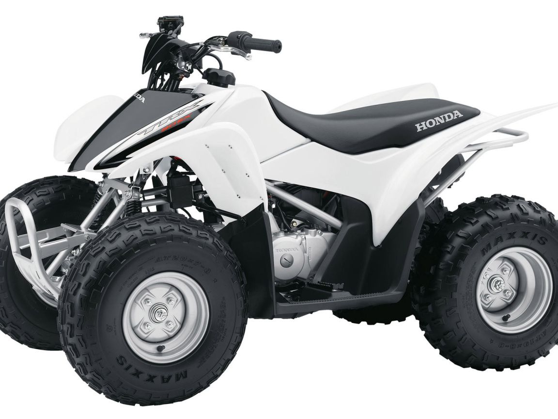 Белый Байк Honda квадроцикл