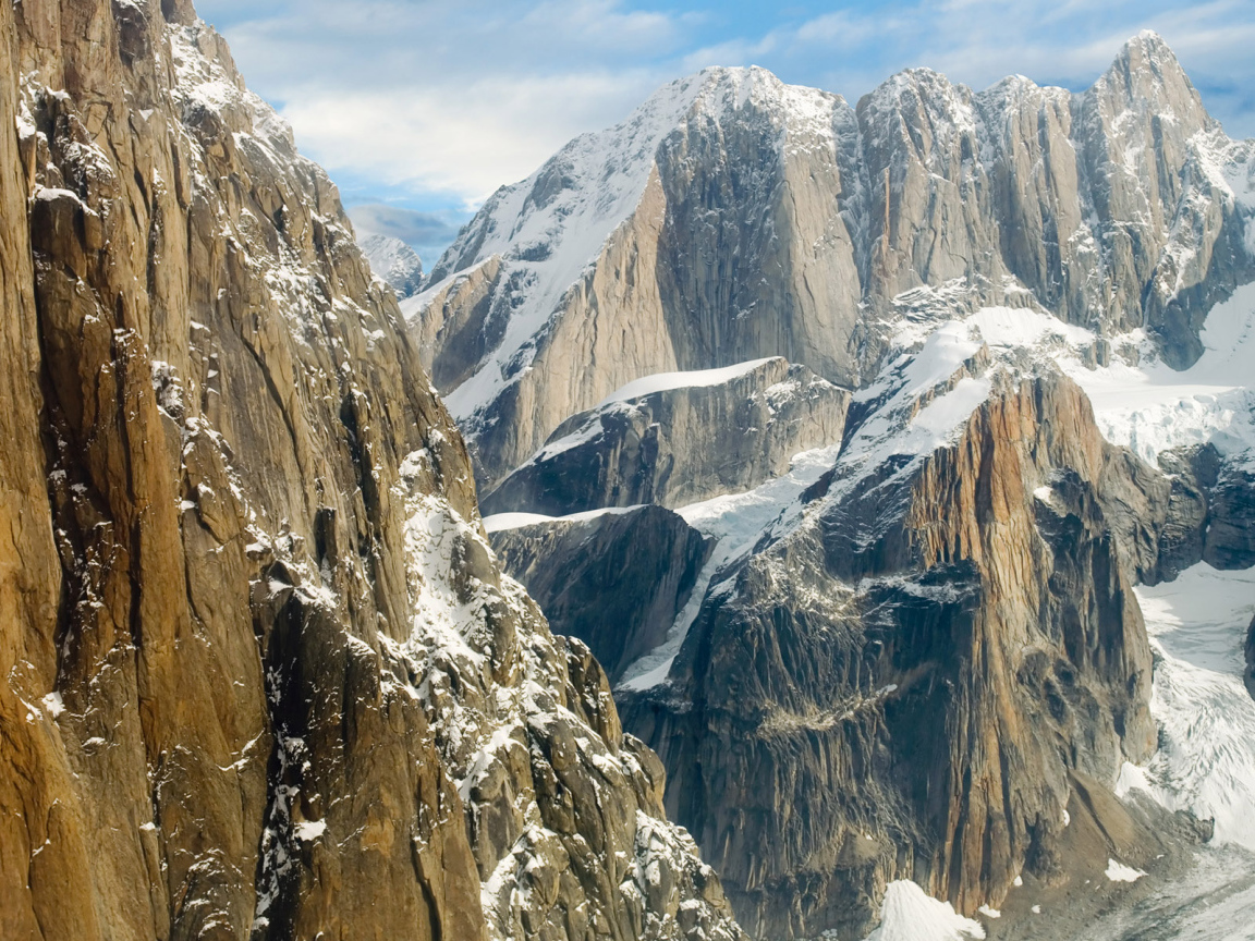 Верхушки гор