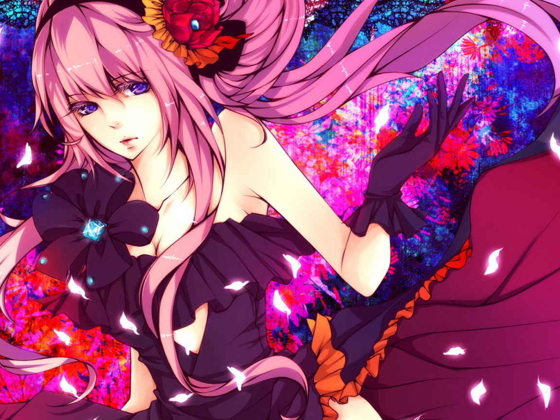 Девушка в вечернем платье