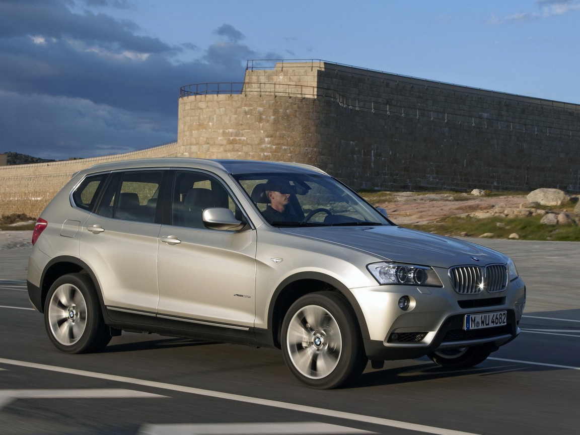 BMW X3 2011