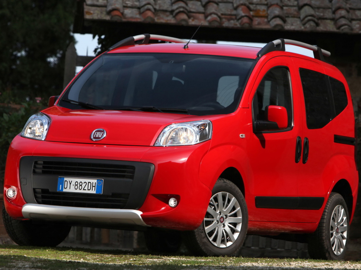 Фиат Фиорино в красном кузове