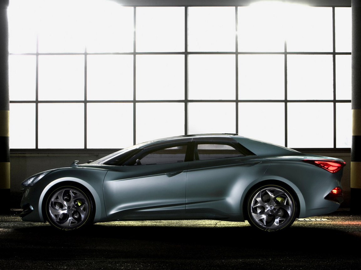 Hyundai I flow Concept в тени событий