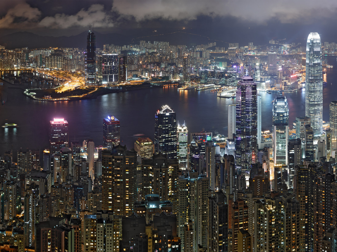 Высотки в центре города