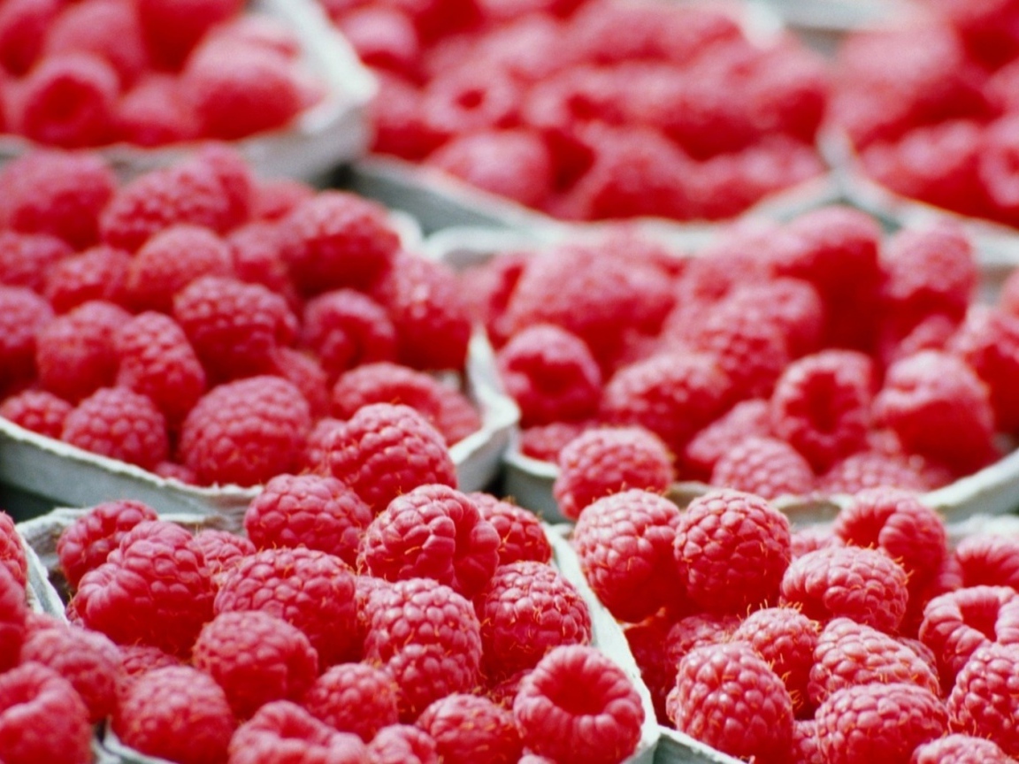 Стаканчики с малиной