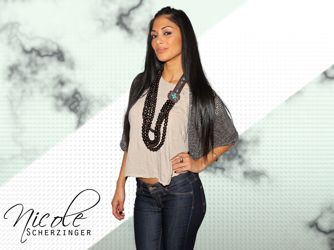 Красивая Николь Шерзингер